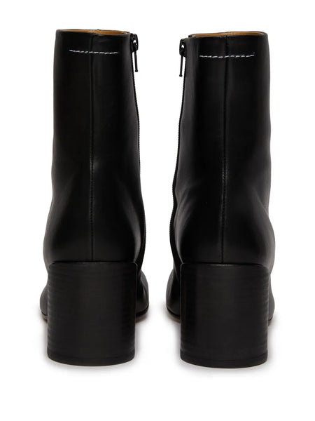 Anatomic ankle boots