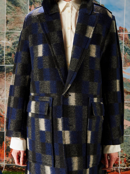 Flat Coat - Brushed Black Squares