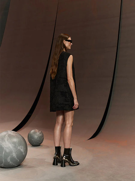Dart Sleeveless Dress - Fishes Black