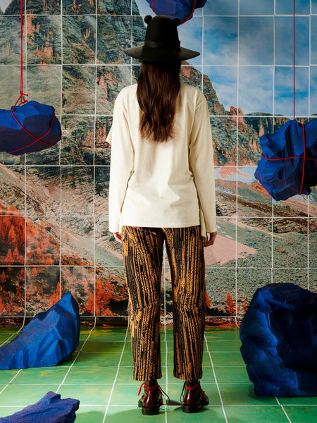 Square Longsleeve - Feather