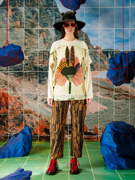 Square Longsleeve - Feather